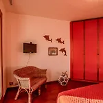 Casa Aldrovandi *