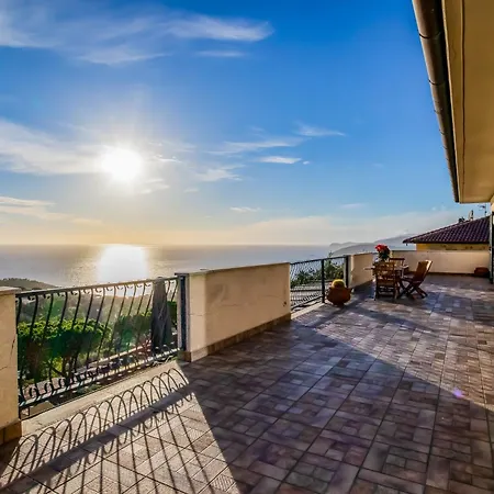 Casa Aldrovandi Holiday home *